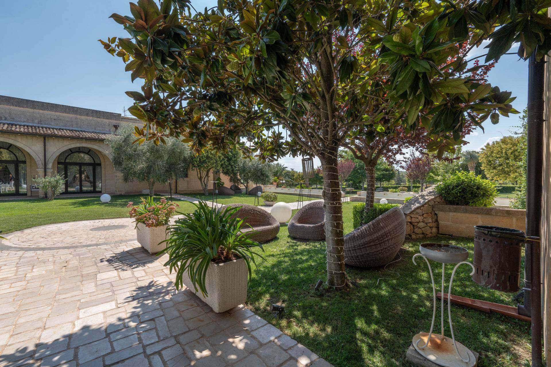 Altamura, Bari, 70022, IT, 21 Bedrooms Bedrooms, ,24 BathroomsBathrooms,Residential,For Sale,1947459