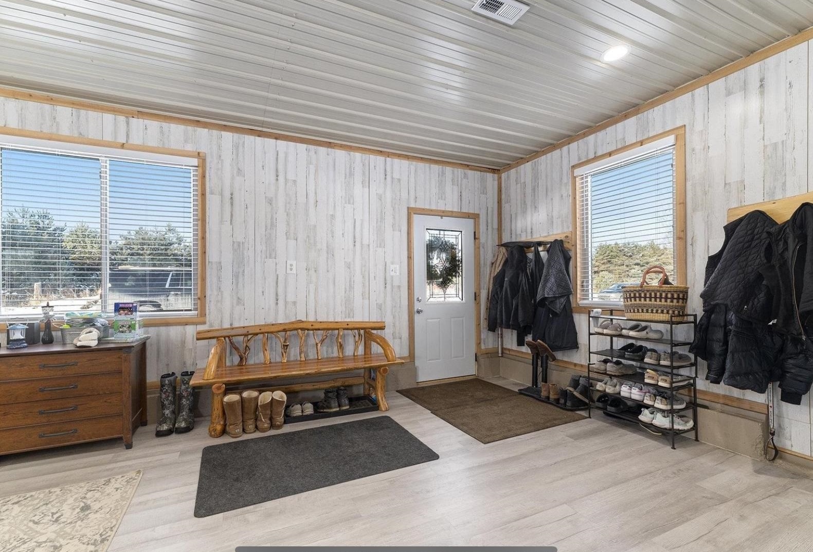 Fife Lake, Michigan, 49633, United States, 7 Bedrooms Bedrooms, ,4 BathroomsBathrooms,Residential,For Sale,2015344