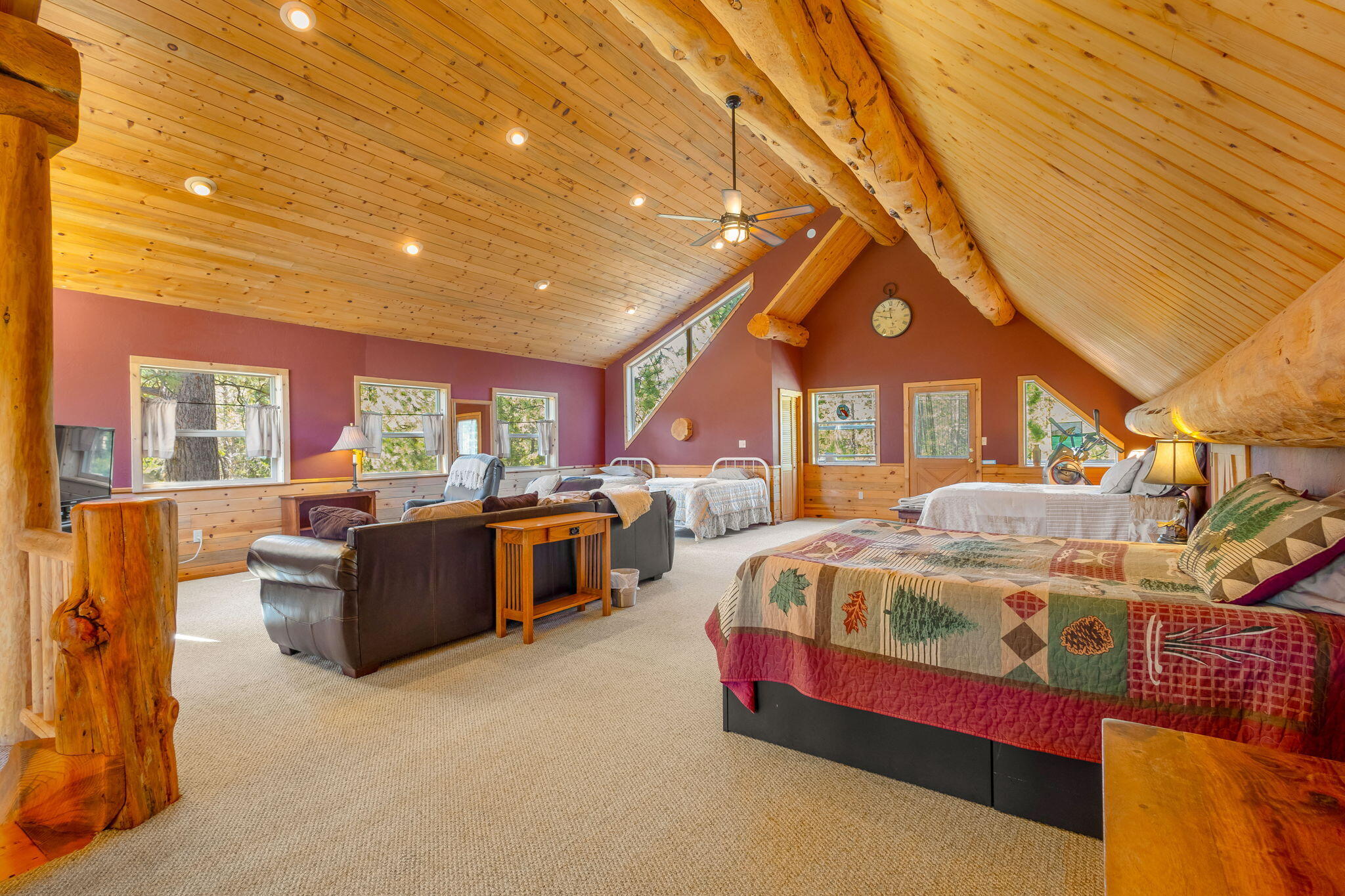 Bend, Oregon, 97707, United States, 3 Bedrooms Bedrooms, ,2 BathroomsBathrooms,Residential,For Sale,1983527