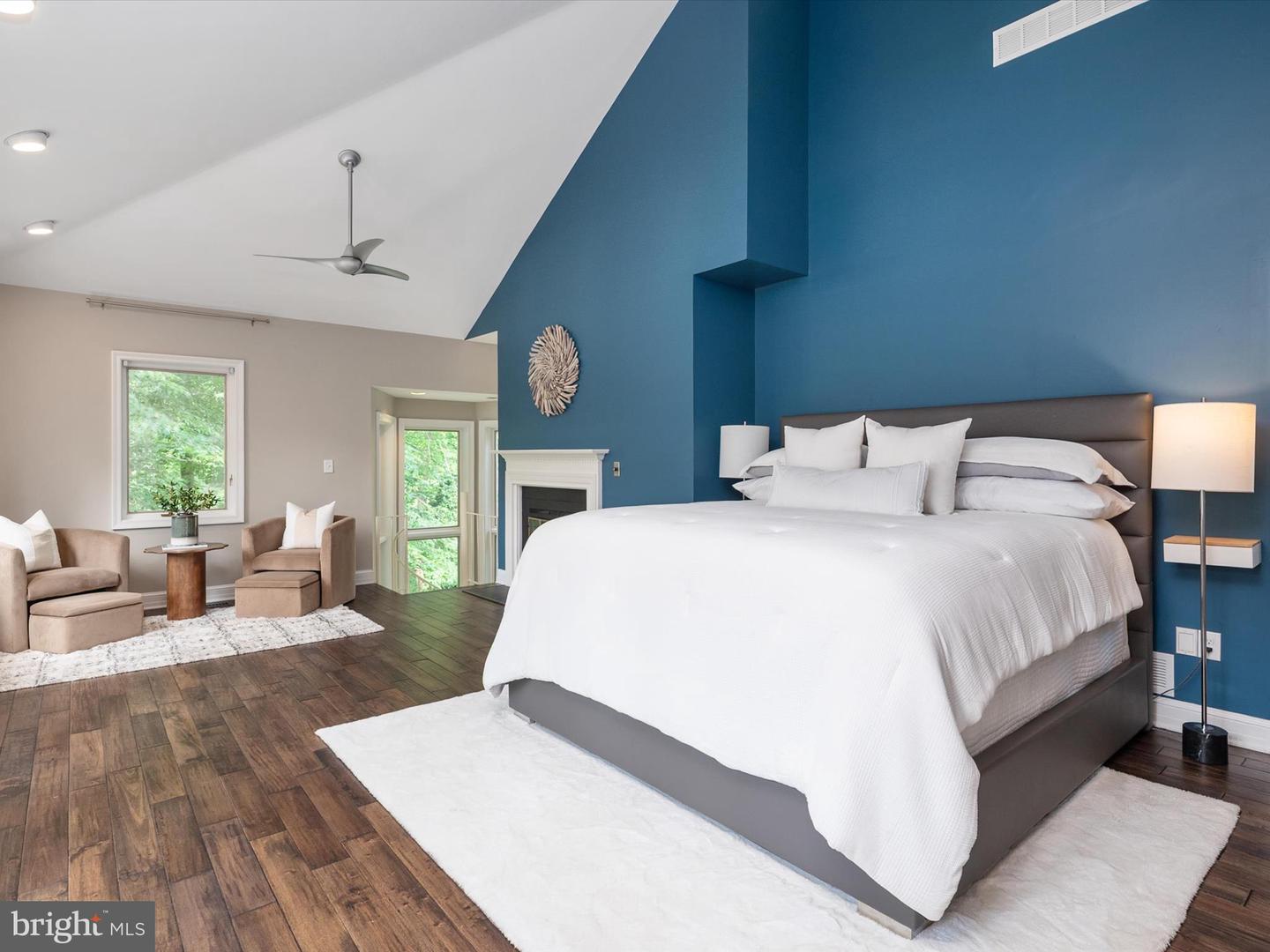 Annapolis, Maryland, 21401, United States, 5 Bedrooms Bedrooms, ,5 BathroomsBathrooms,Residential,For Sale,1895873