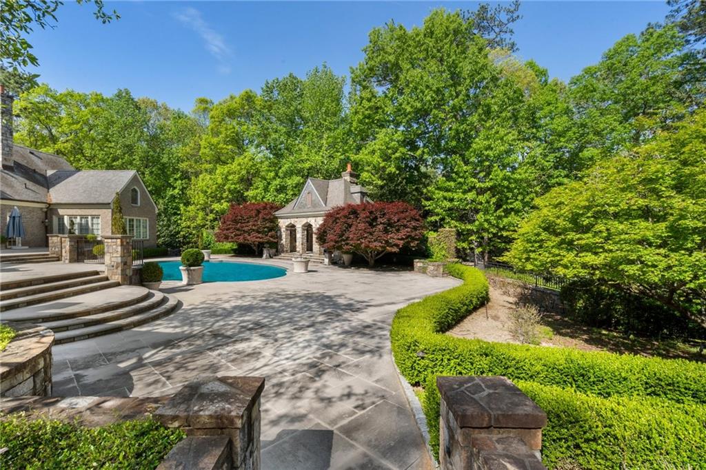 Atlanta, Georgia, 30327, United States, 6 Bedrooms Bedrooms, ,9 BathroomsBathrooms,Residential,For Sale,1686481