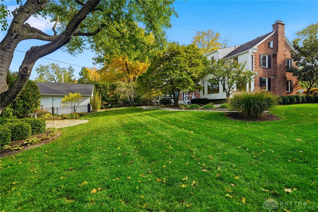 Oakwood, Ohio, 45409, United States, 4 Bedrooms Bedrooms, ,3 BathroomsBathrooms,Residential,For Sale,1987886