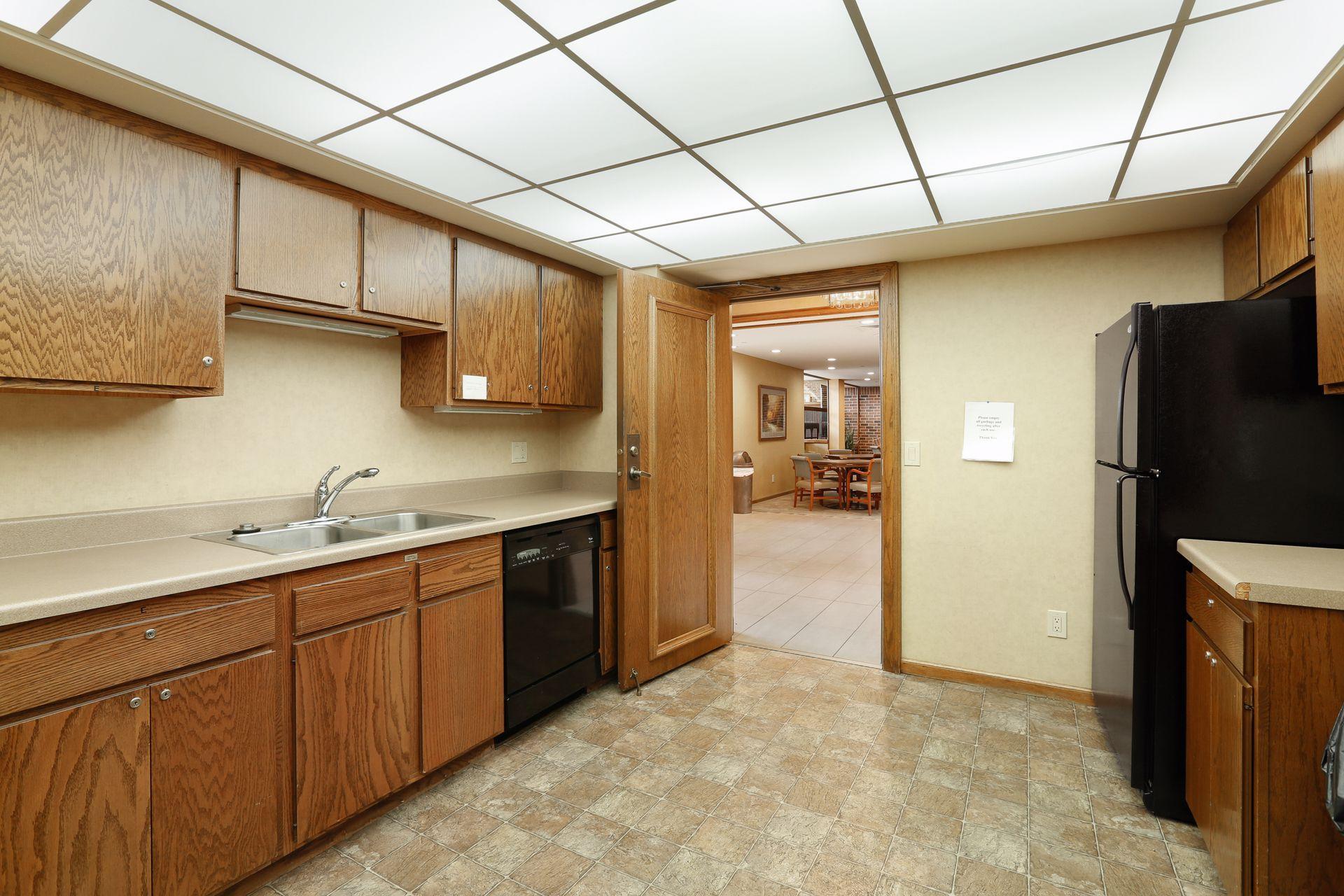 Minneapolis, Minnesota, 55403, United States, 2 Bedrooms Bedrooms, ,1 BathroomBathrooms,Residential,For Sale,1794027
