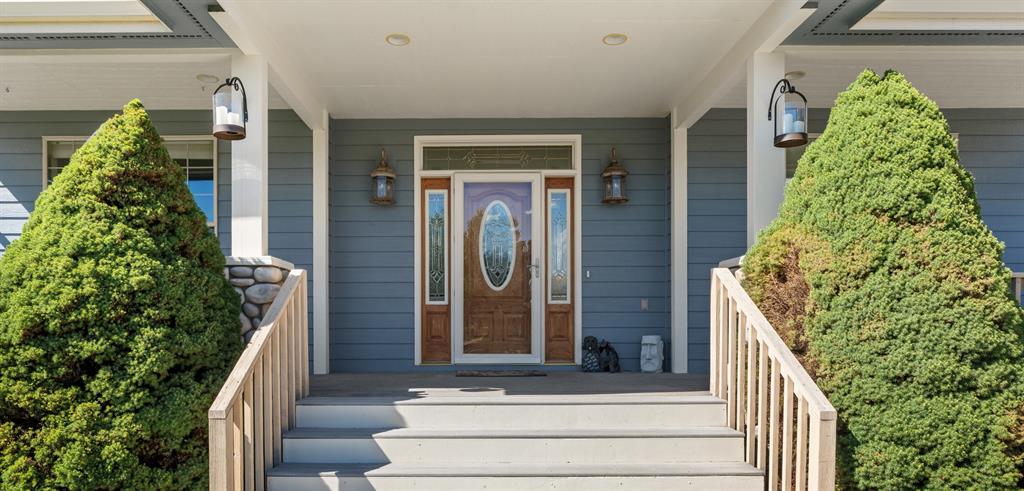 Missoula, Montana, 59803, United States, 4 Bedrooms Bedrooms, ,4 BathroomsBathrooms,Residential,For Sale,1895137