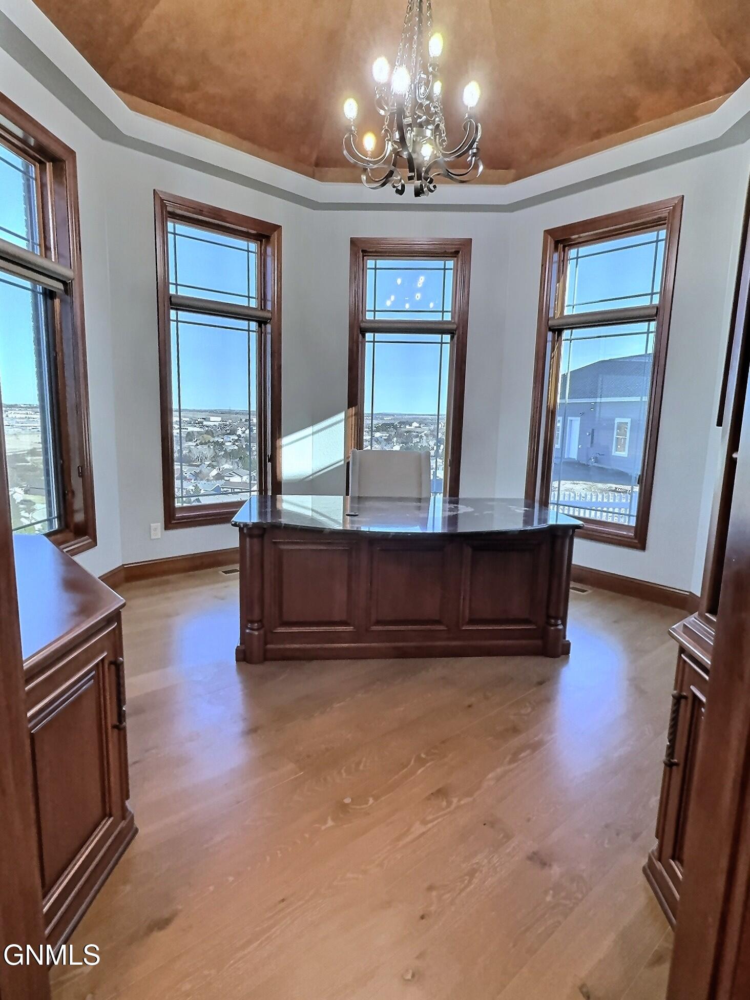 Bismarck, North Dakota, 58501, United States, 4 Bedrooms Bedrooms, ,4 BathroomsBathrooms,Residential,For Sale,2038873