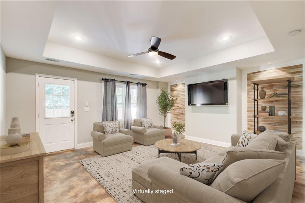 Mableton, Georgia, 30126, United States, 5 Bedrooms Bedrooms, ,4 BathroomsBathrooms,Residential,For Sale,1897696