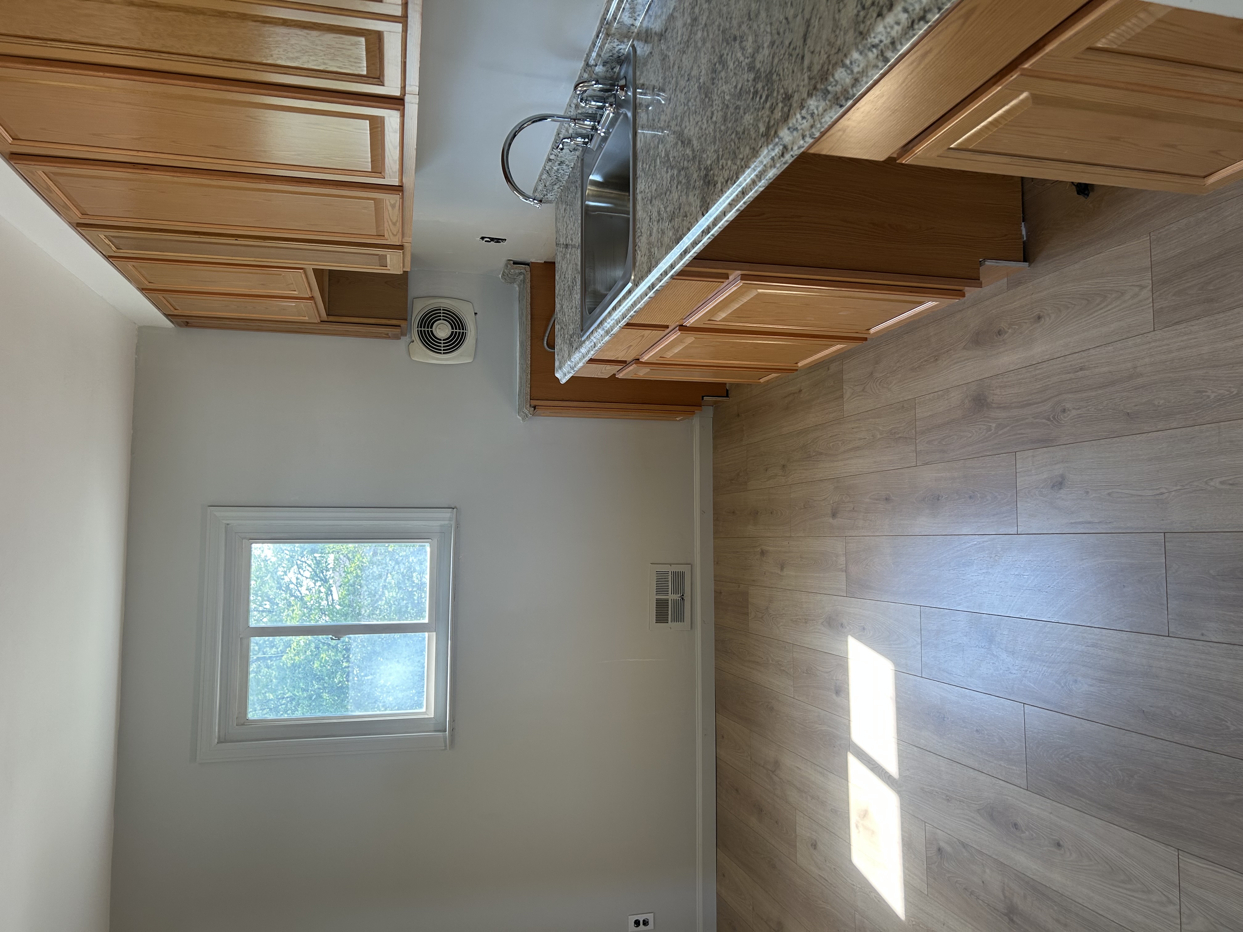 Lindenhurst, New York, 11757, United States, 4 Bedrooms Bedrooms, ,2 BathroomsBathrooms,Residential,For Sale,1840330