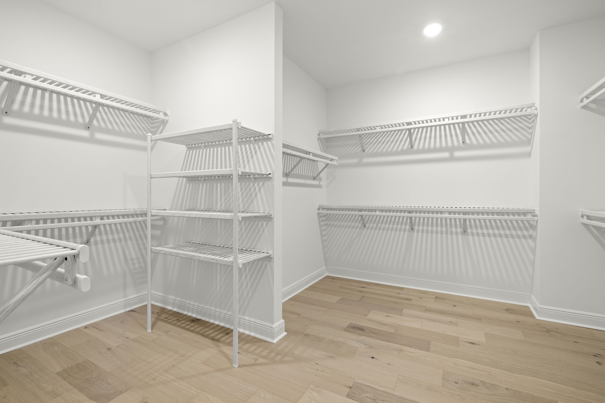 Tampa, Florida, 33629, United States, 4 Bedrooms Bedrooms, ,5 BathroomsBathrooms,Residential,For Sale,1986126