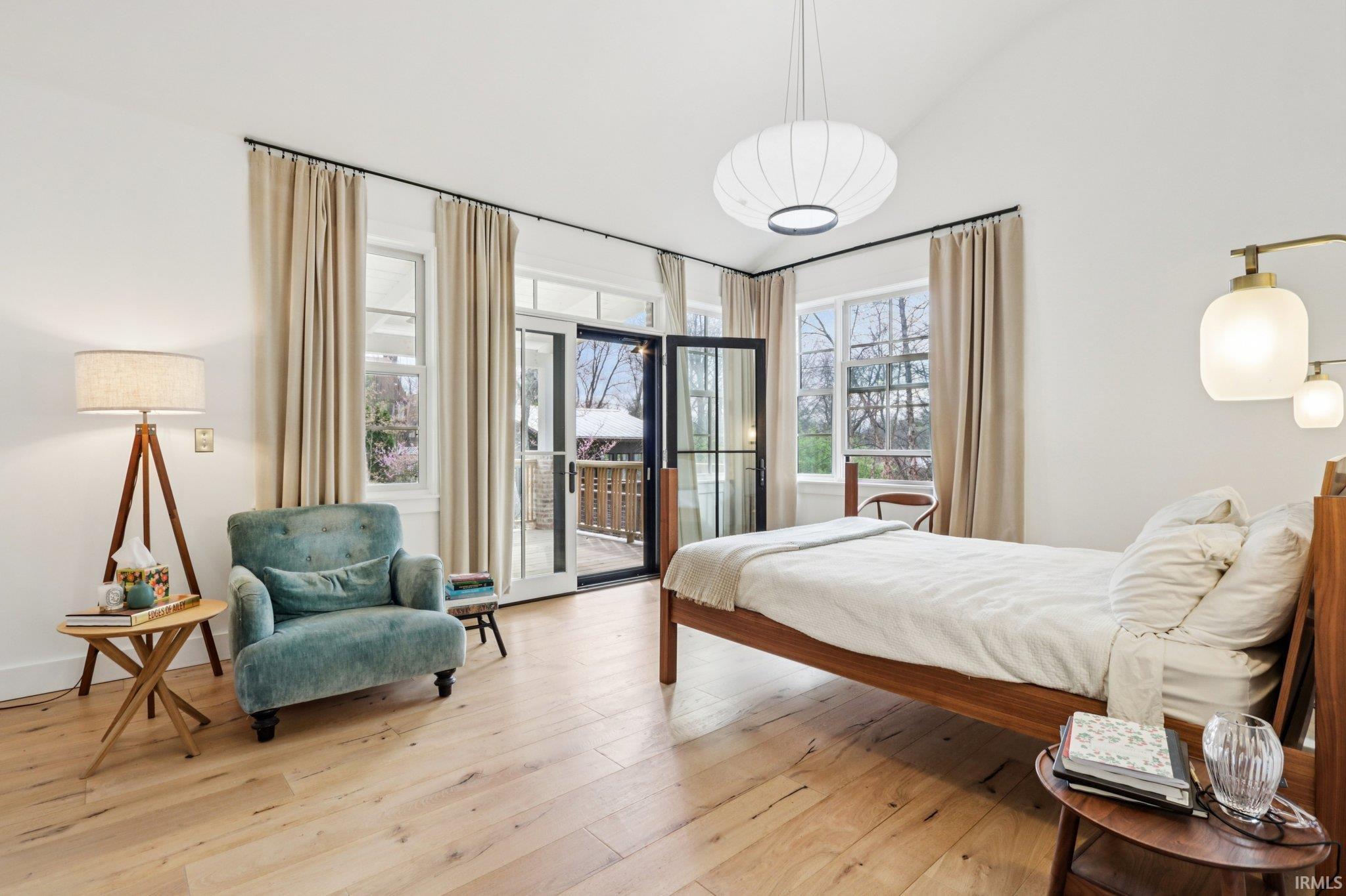 Bloomington, Indiana, 47401, United States, 4 Bedrooms Bedrooms, ,5 BathroomsBathrooms,Residential,For Sale,2032198