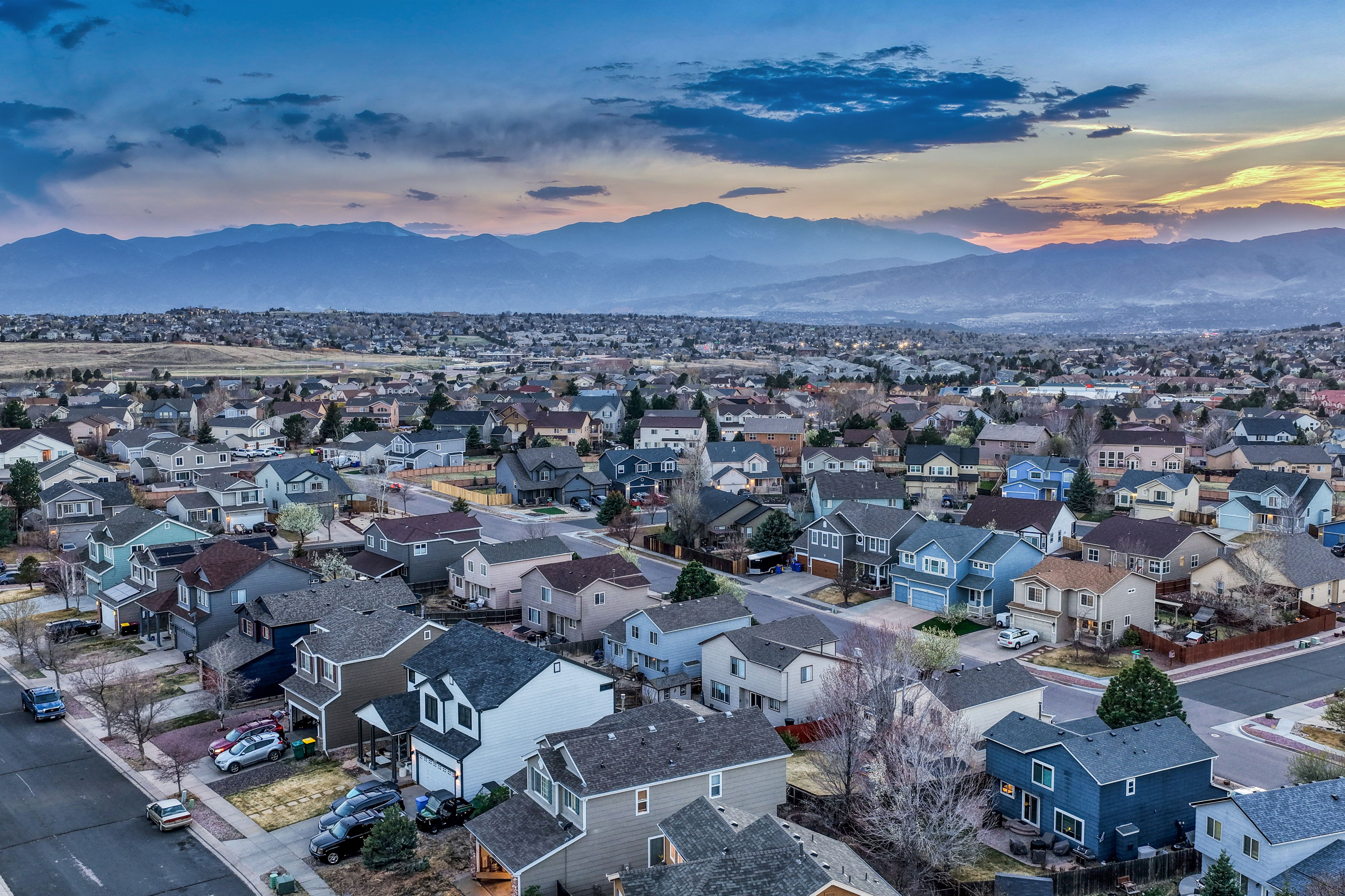  Elevated Living with Panoramic Mountain Views - 物件實景