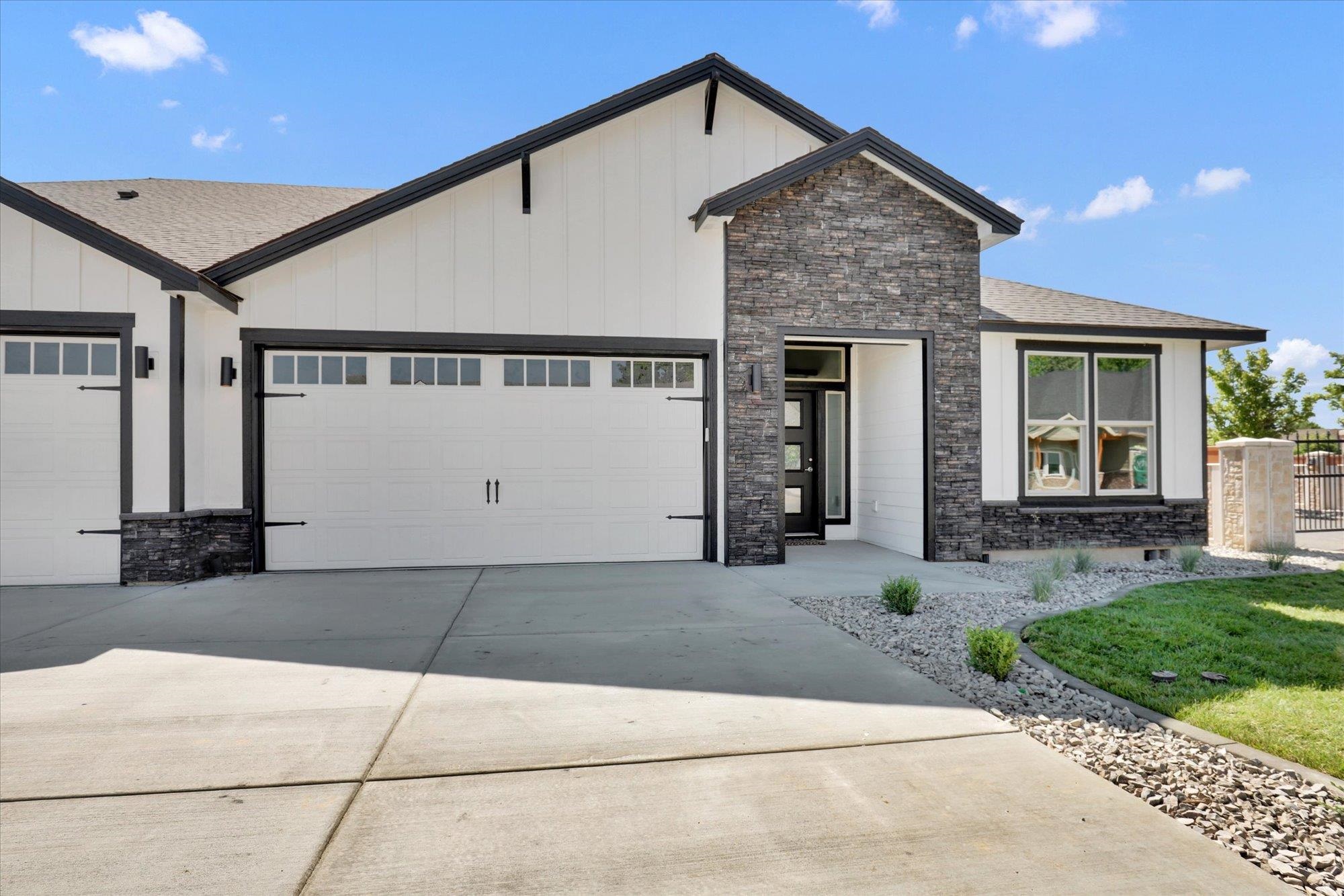 Deer Park, Washington, 99006, United States, 3 Bedrooms Bedrooms, ,2 BathroomsBathrooms,Residential,For Sale,1839992