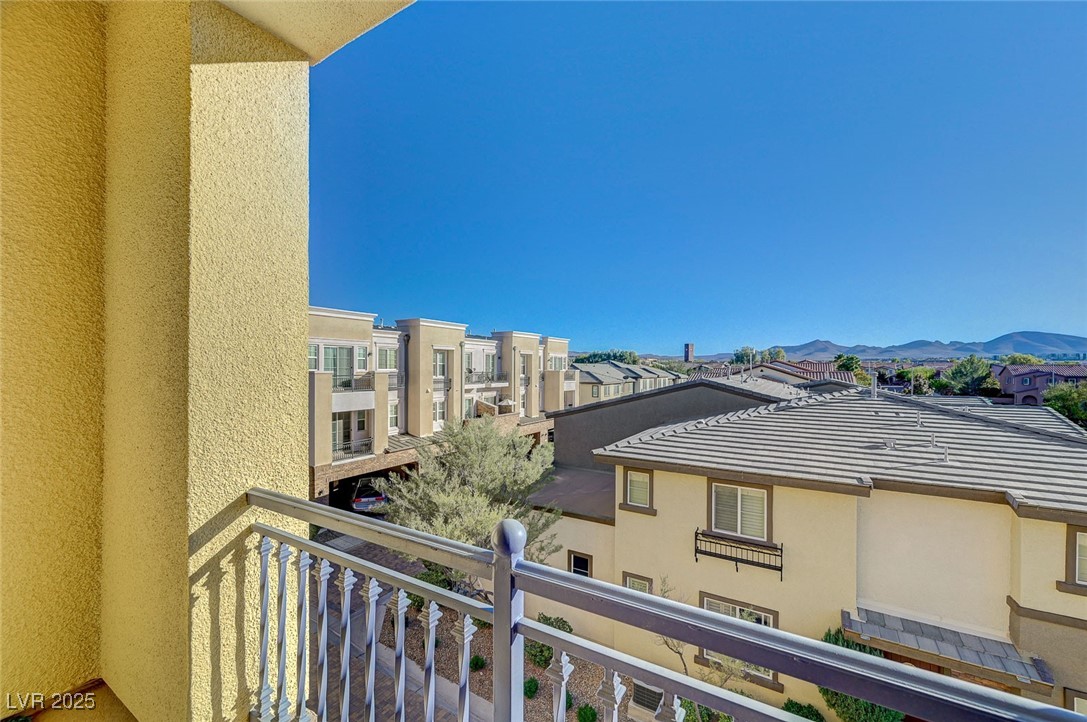 Henderson, Nevada, 89044, United States, 4 Bedrooms Bedrooms, ,3 BathroomsBathrooms,Residential,For Sale,1991497