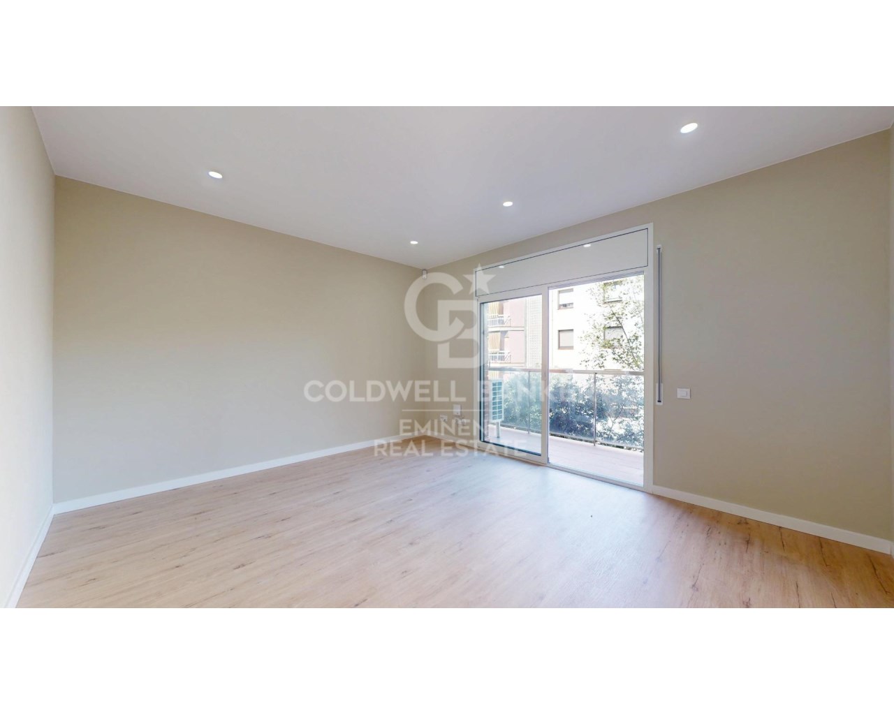 Barcelona, Catalonia, ES, 3 Bedrooms Bedrooms, ,1 BathroomBathrooms,Residential,For Sale,1949864