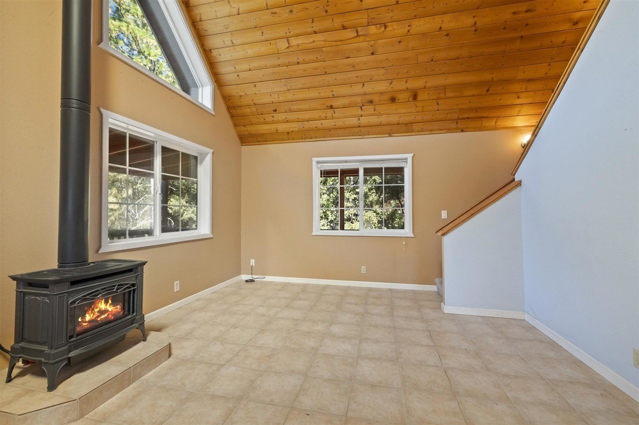 Sonora, California, 95370, United States, 4 Bedrooms Bedrooms, ,3 BathroomsBathrooms,Residential,For Sale,1793029