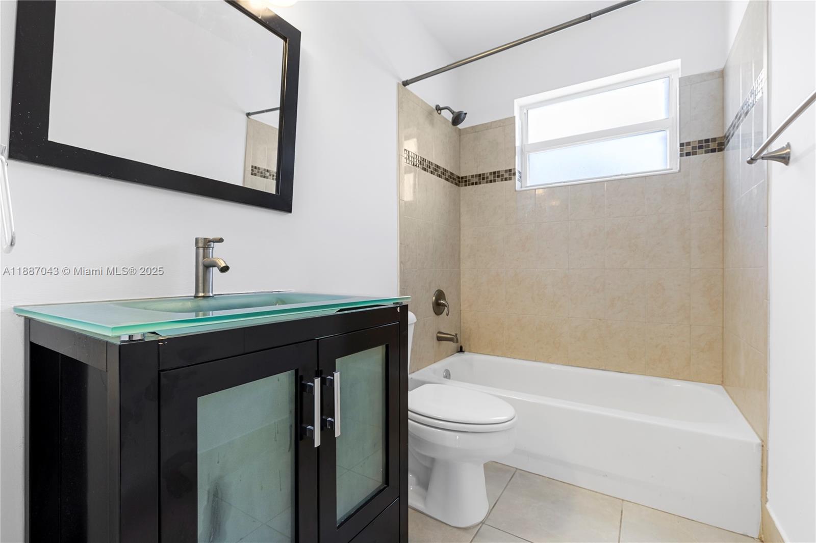 Pembroke Pines, Florida, 33028, United States, 3 Bedrooms Bedrooms, ,3 BathroomsBathrooms,Residential,For Sale,1958356