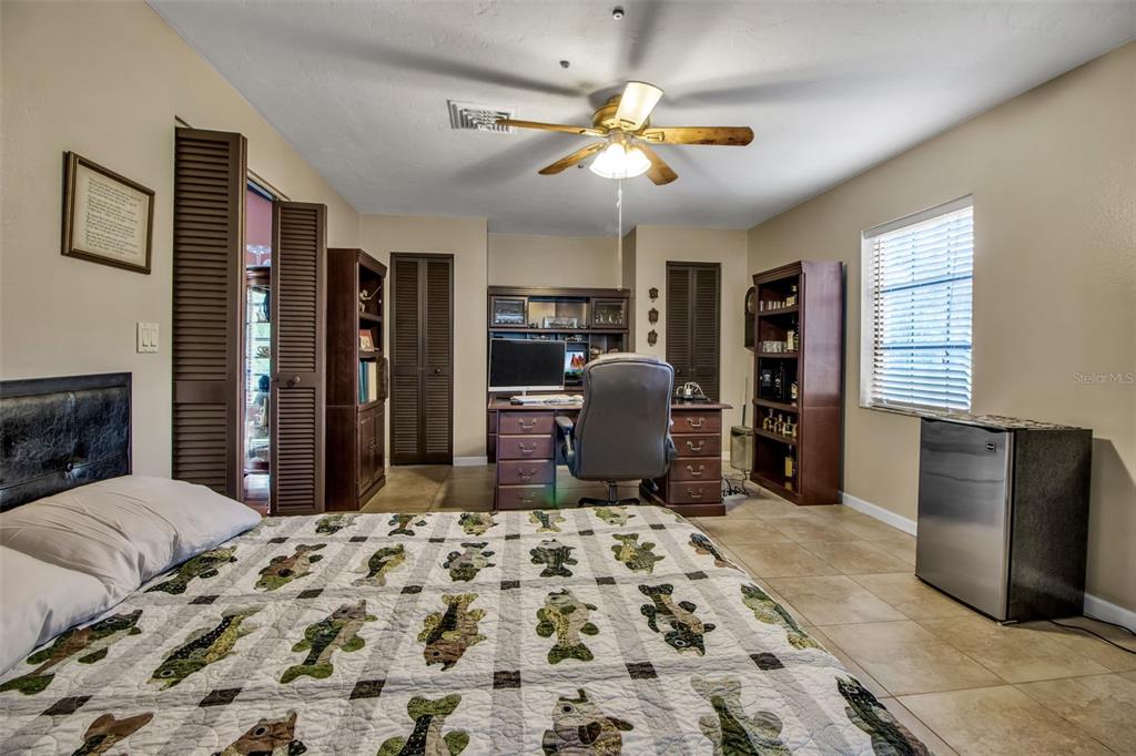 Sarasota, Florida, 34241, United States, 3 Bedrooms Bedrooms, ,3 BathroomsBathrooms,Residential,For Sale,2003137