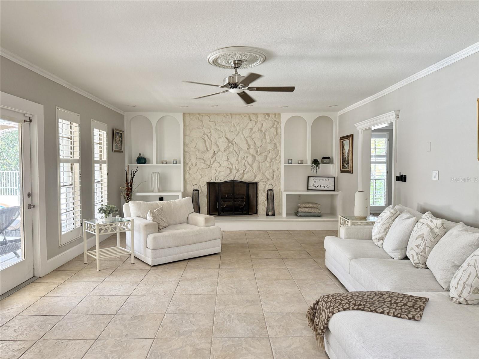 Temple Terrace, Florida, 33637, United States, 3 Bedrooms Bedrooms, ,4 BathroomsBathrooms,Residential,For Sale,1982268