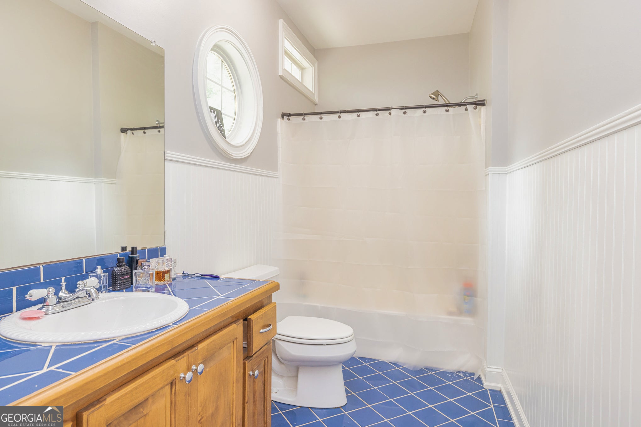 Newnan, Georgia, 30263, United States, 5 Bedrooms Bedrooms, ,6 BathroomsBathrooms,Residential,For Sale,1915422
