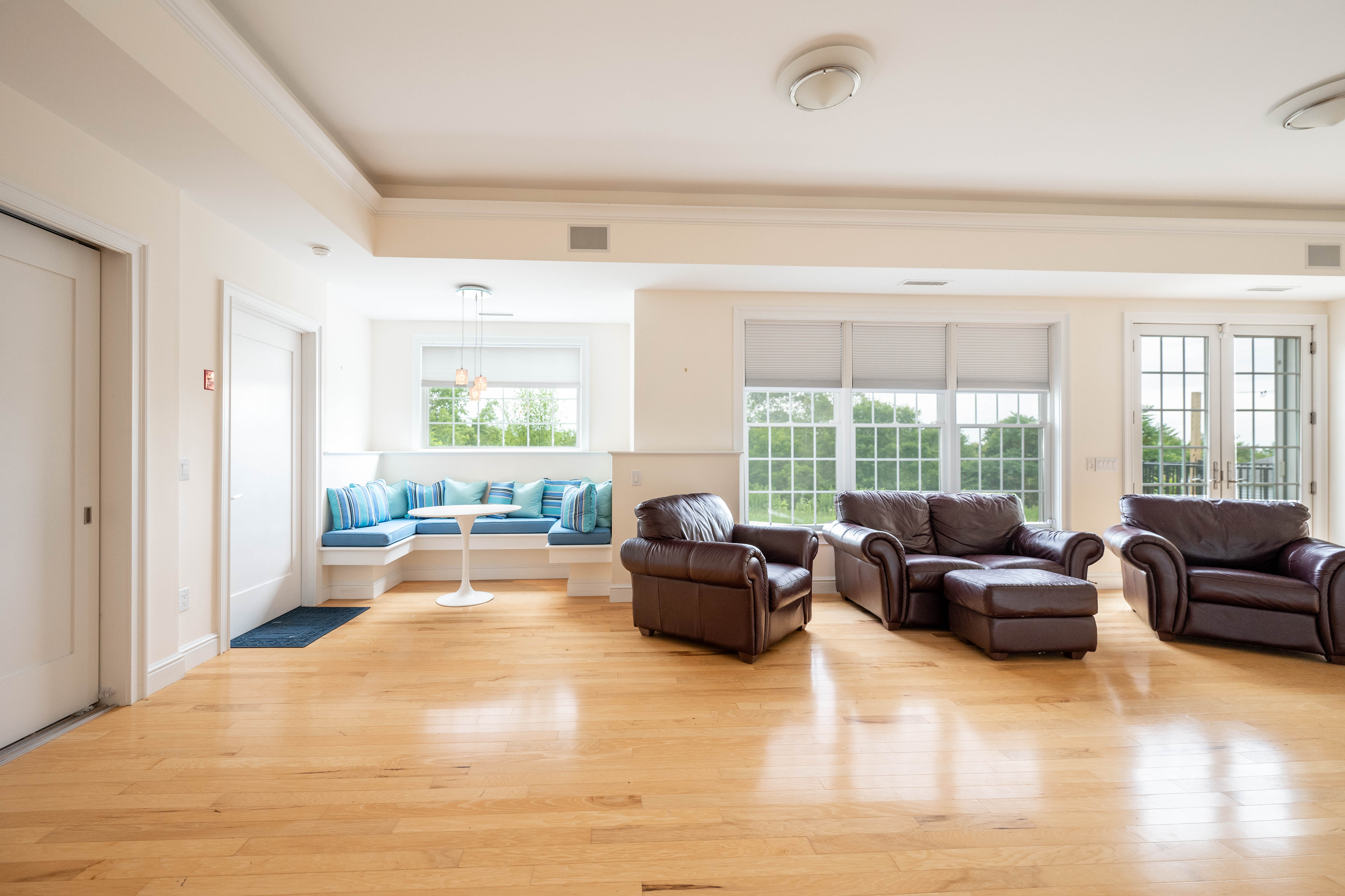  Nestled in the Upper Grassy Hill Community of Woodbury - 物件實景