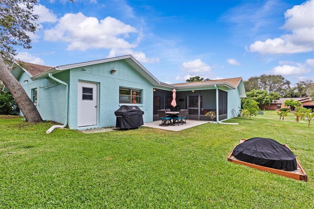 Tarpon Springs, Florida, 34689, United States, 3 Bedrooms Bedrooms, ,2 BathroomsBathrooms,Residential,For Sale,1925047