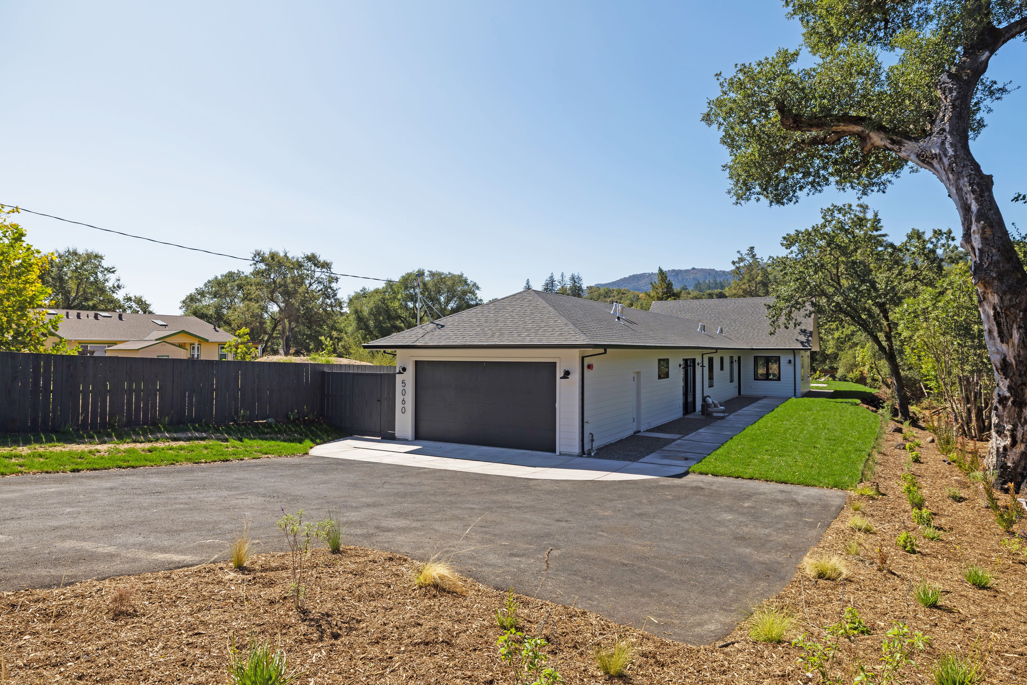  5060 Warm Springs Road - 物件實景