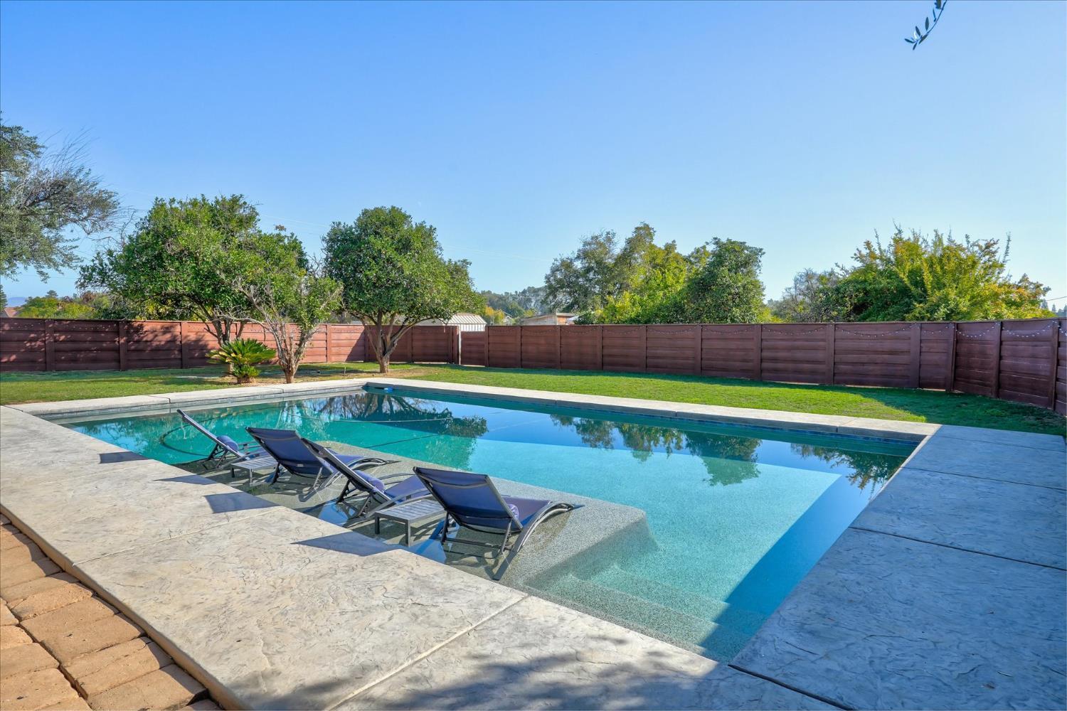 Sanger, California, 93657, United States, 3 Bedrooms Bedrooms, ,2 BathroomsBathrooms,Residential,For Sale,1982741