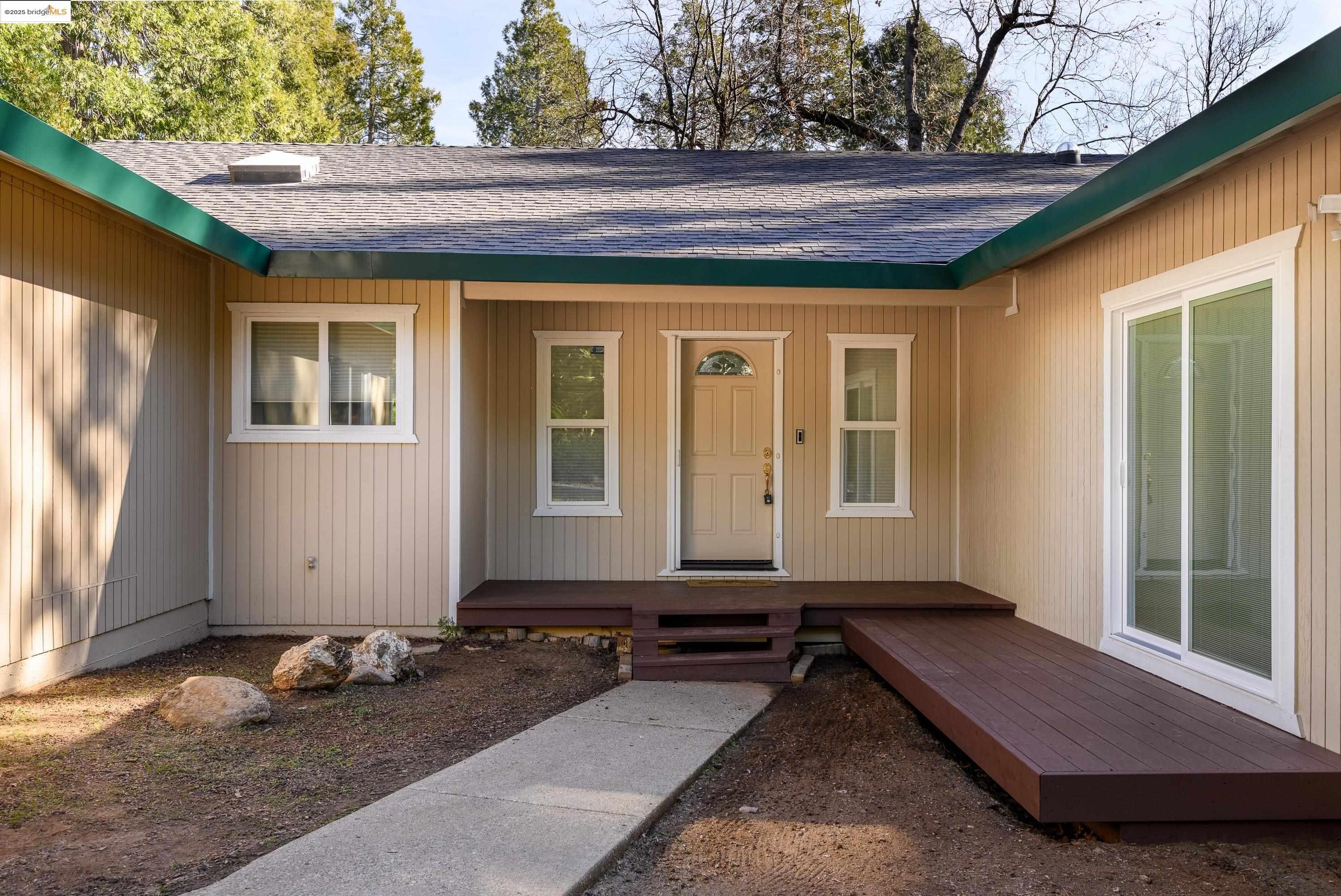 Twain Harte, California, 95383, United States, 3 Bedrooms Bedrooms, ,3 BathroomsBathrooms,Residential,For Sale,1978195