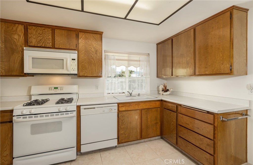 Calimesa, California, 92320, United States, 2 Bedrooms Bedrooms, ,2 BathroomsBathrooms,Residential,For Sale,1973867