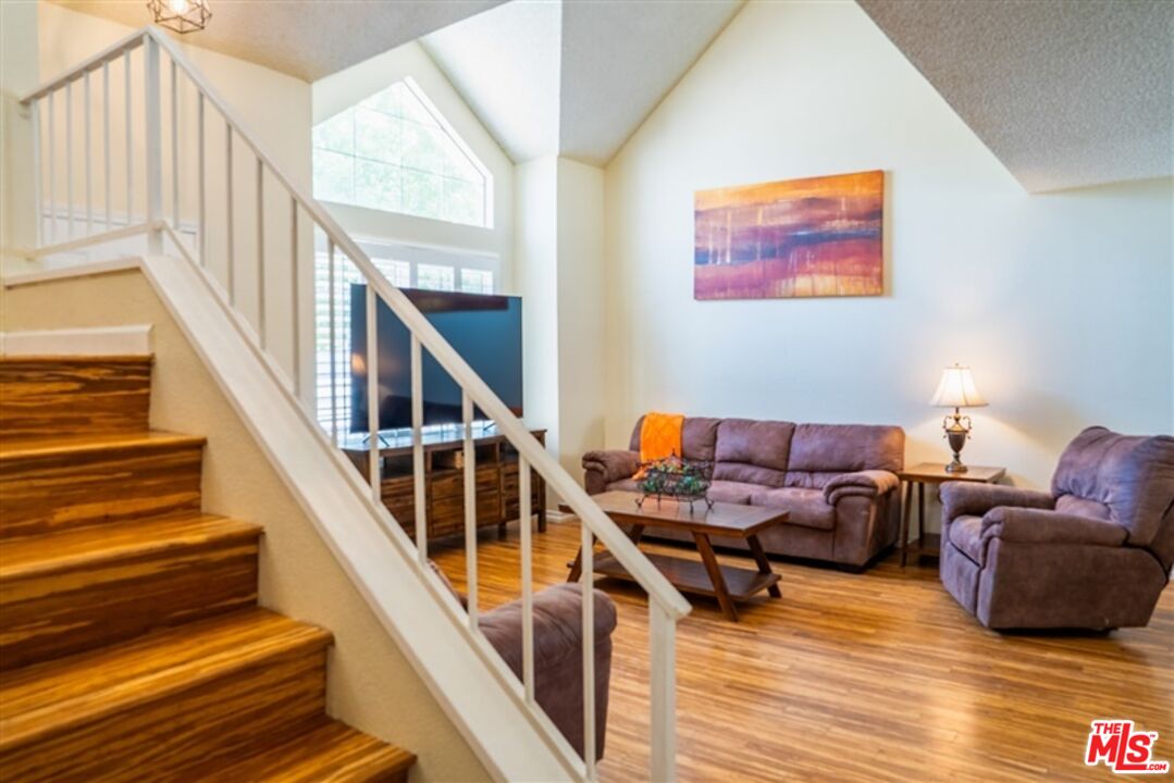 Palmdale, California, 93550, United States, 3 Bedrooms Bedrooms, ,3 BathroomsBathrooms,Residential,For Sale,1994563