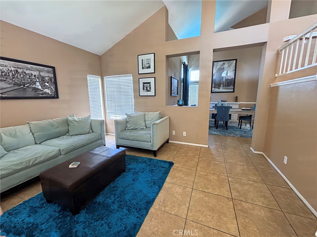Corona, California, 92883, United States, 3 Bedrooms Bedrooms, ,2 BathroomsBathrooms,Residential,For Sale,1944812