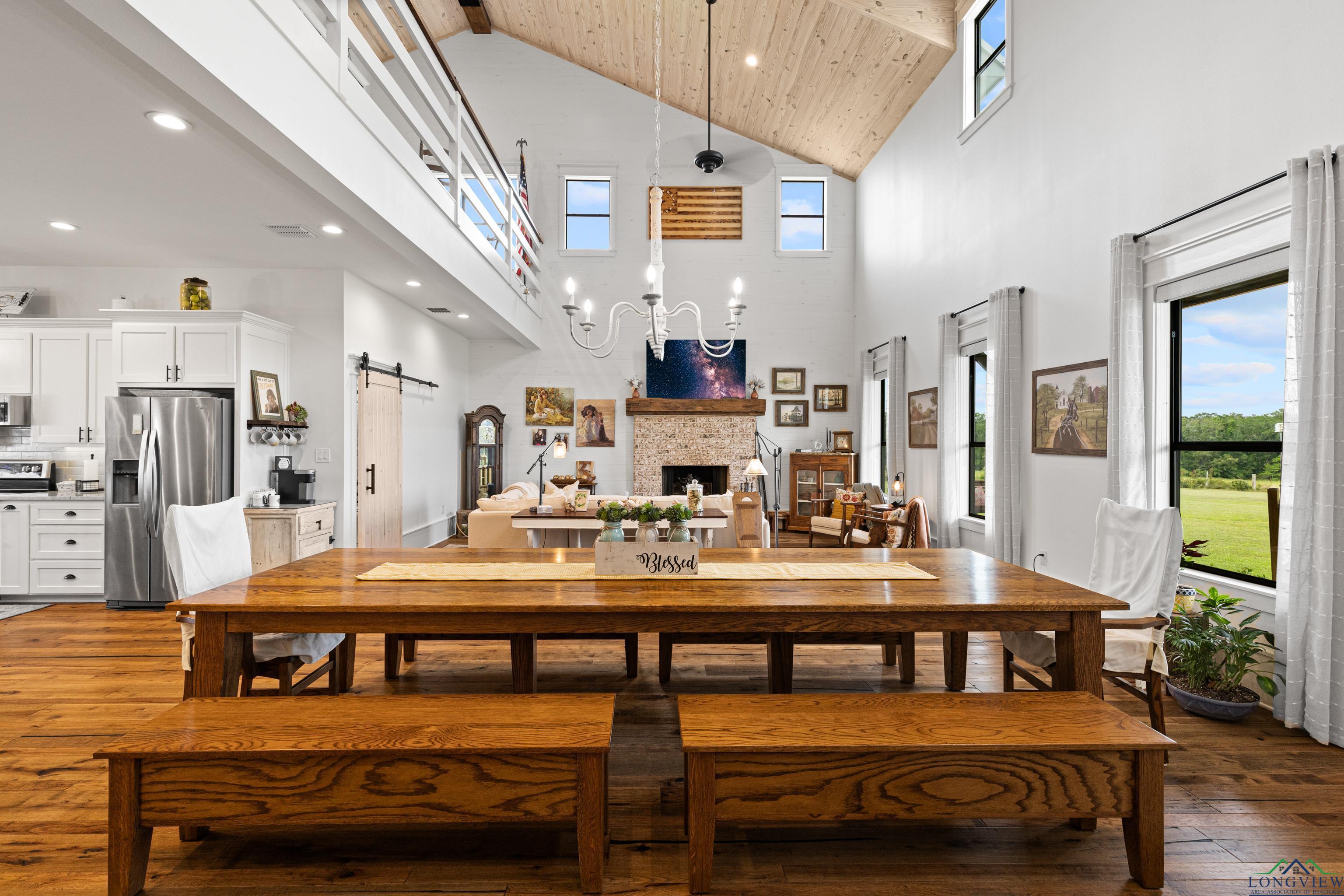 Jefferson, Texas, 75657, United States, 4 Bedrooms Bedrooms, ,4 BathroomsBathrooms,Residential,For Sale,1859470