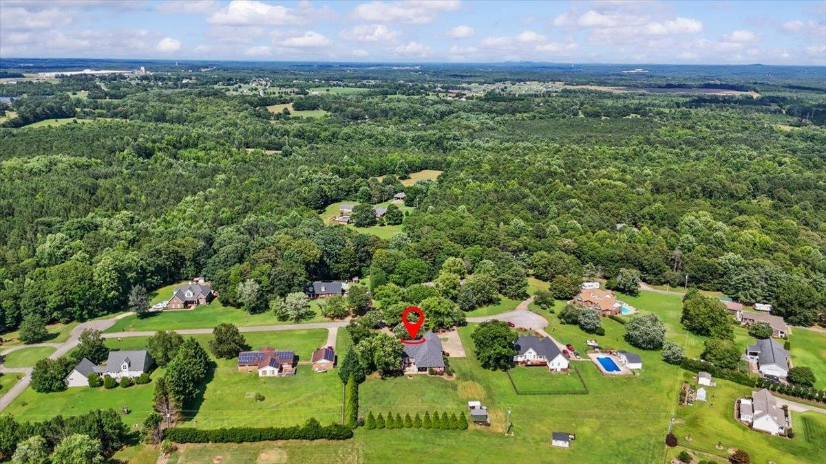 Cowpens, South Carolina, 29330, United States, 5 Bedrooms Bedrooms, ,3 BathroomsBathrooms,Residential,For Sale,1915597