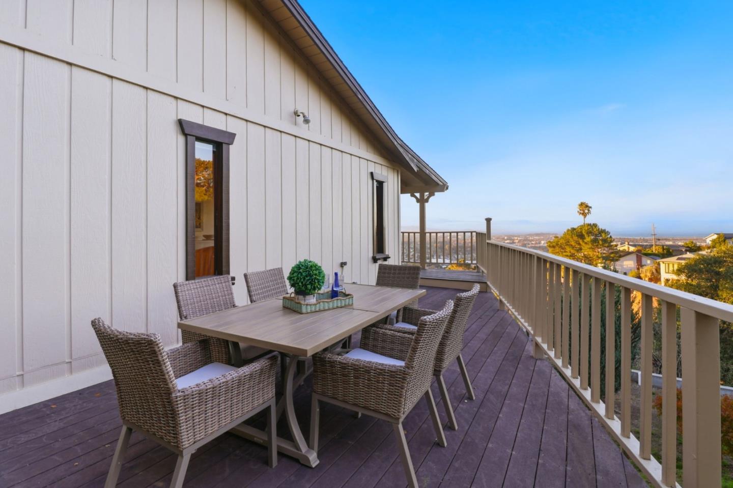 Belmont, California, 94002, United States, 3 Bedrooms Bedrooms, ,3 BathroomsBathrooms,Residential,For Sale,1989270