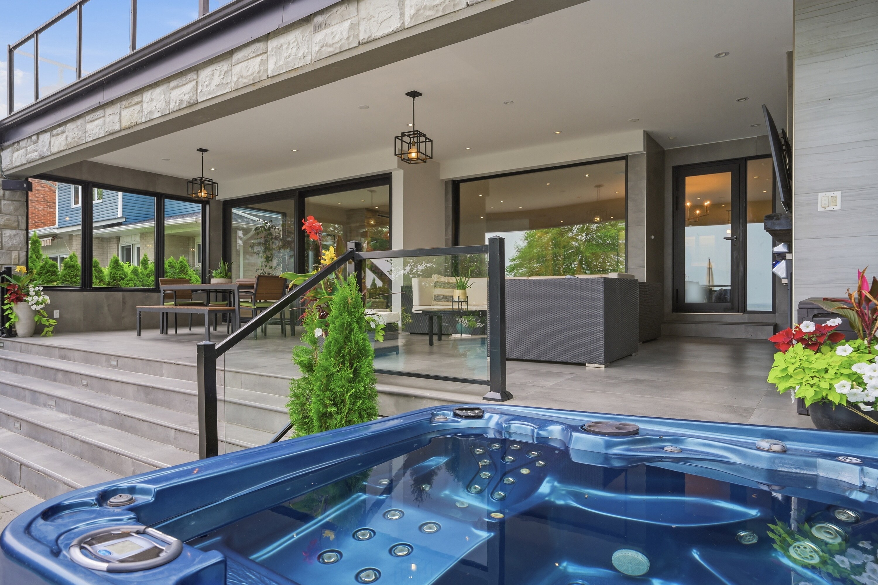  Stunning Waterfront Residence - 物件實景
