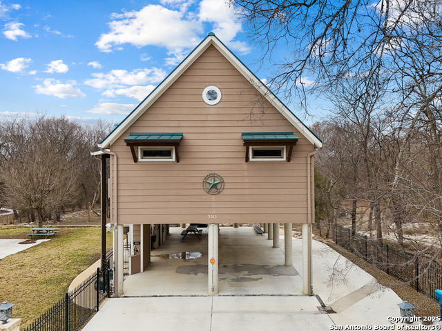Kerrville, Texas, 78028, United States, 3 Bedrooms Bedrooms, ,3 BathroomsBathrooms,Residential,For Sale,1685103