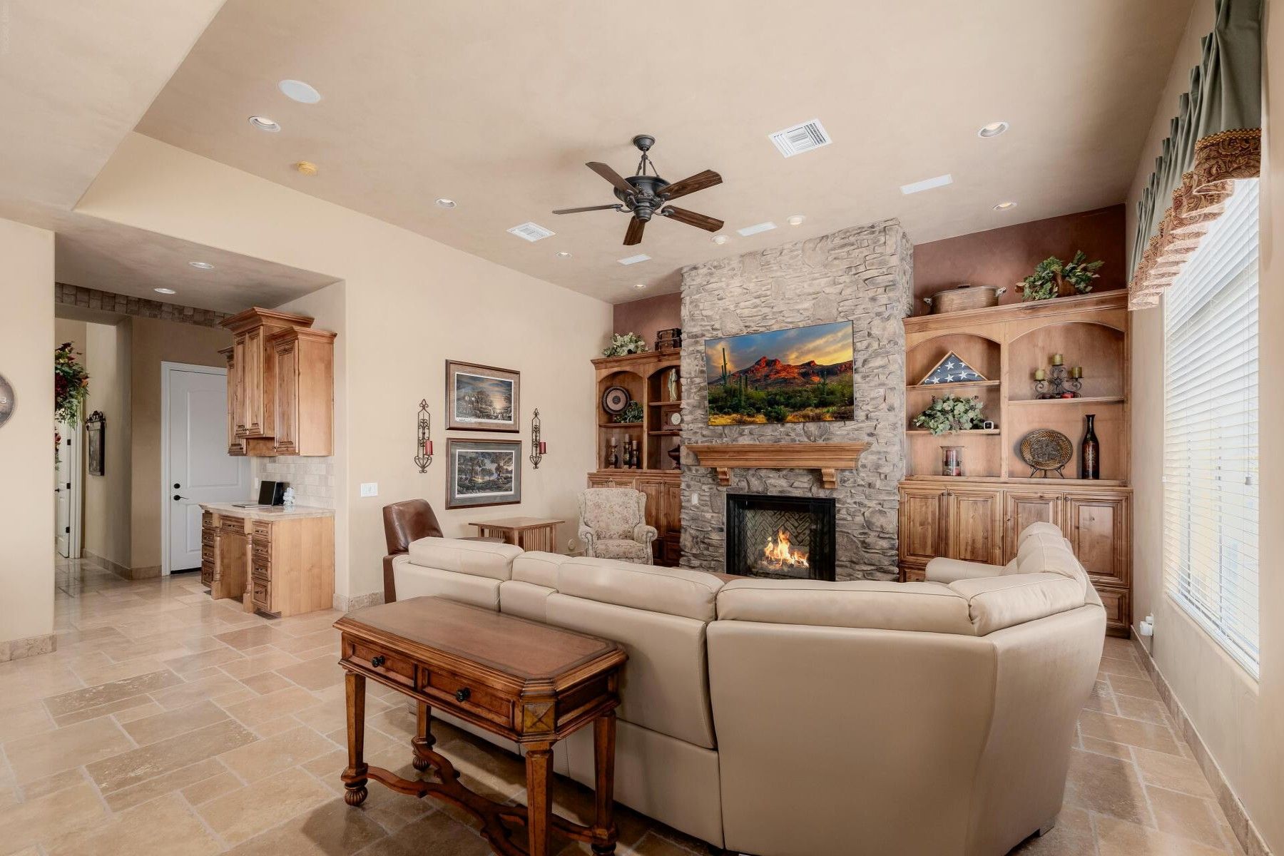  10761 E Calle Del Cascabel  Gold Canyon, AZ - 物件實景
