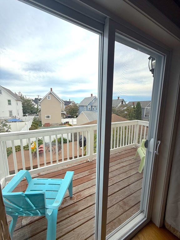 Everett, Massachusetts, 02149, United States, 6 Bedrooms Bedrooms, ,4 BathroomsBathrooms,Residential,For Sale,1938376