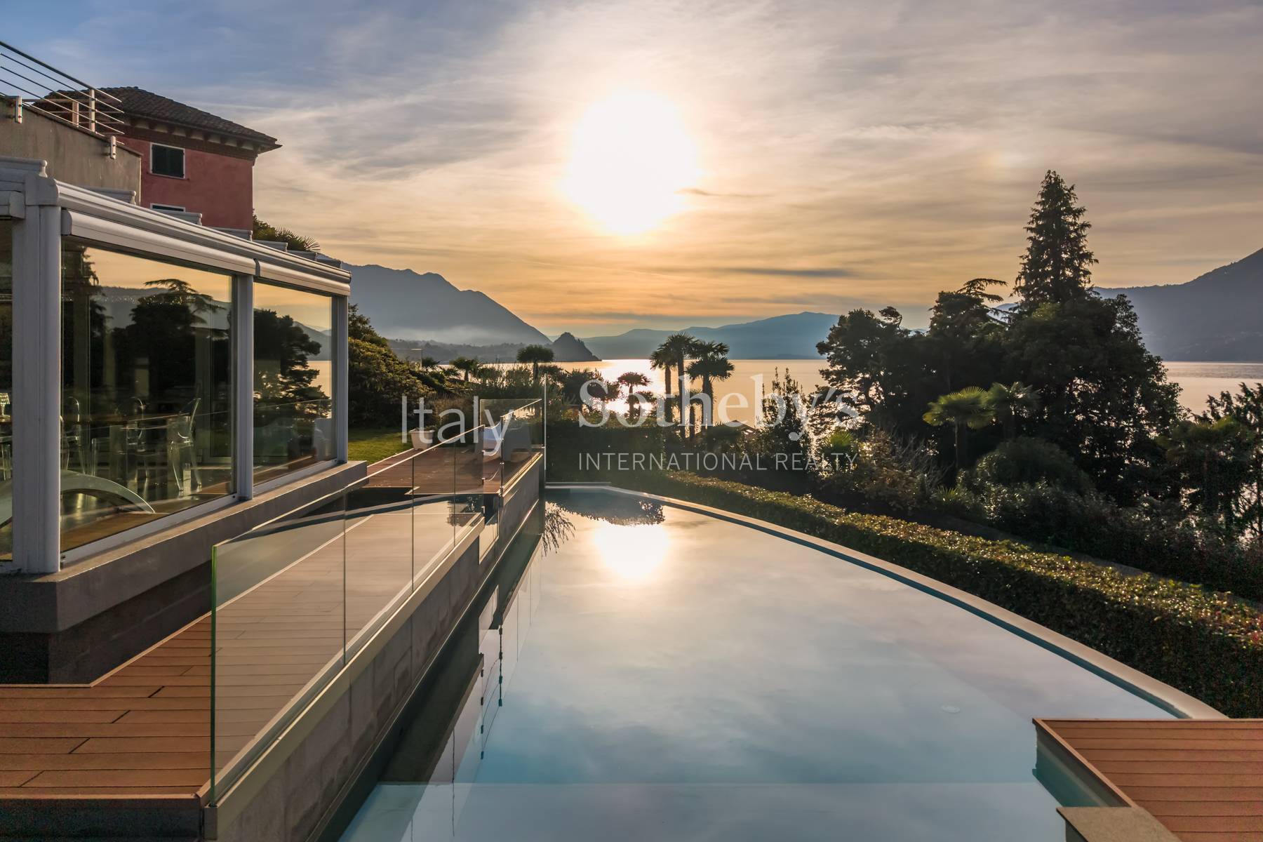  Panoramic villa with pool overlooking Lake Maggiore - 物件實景