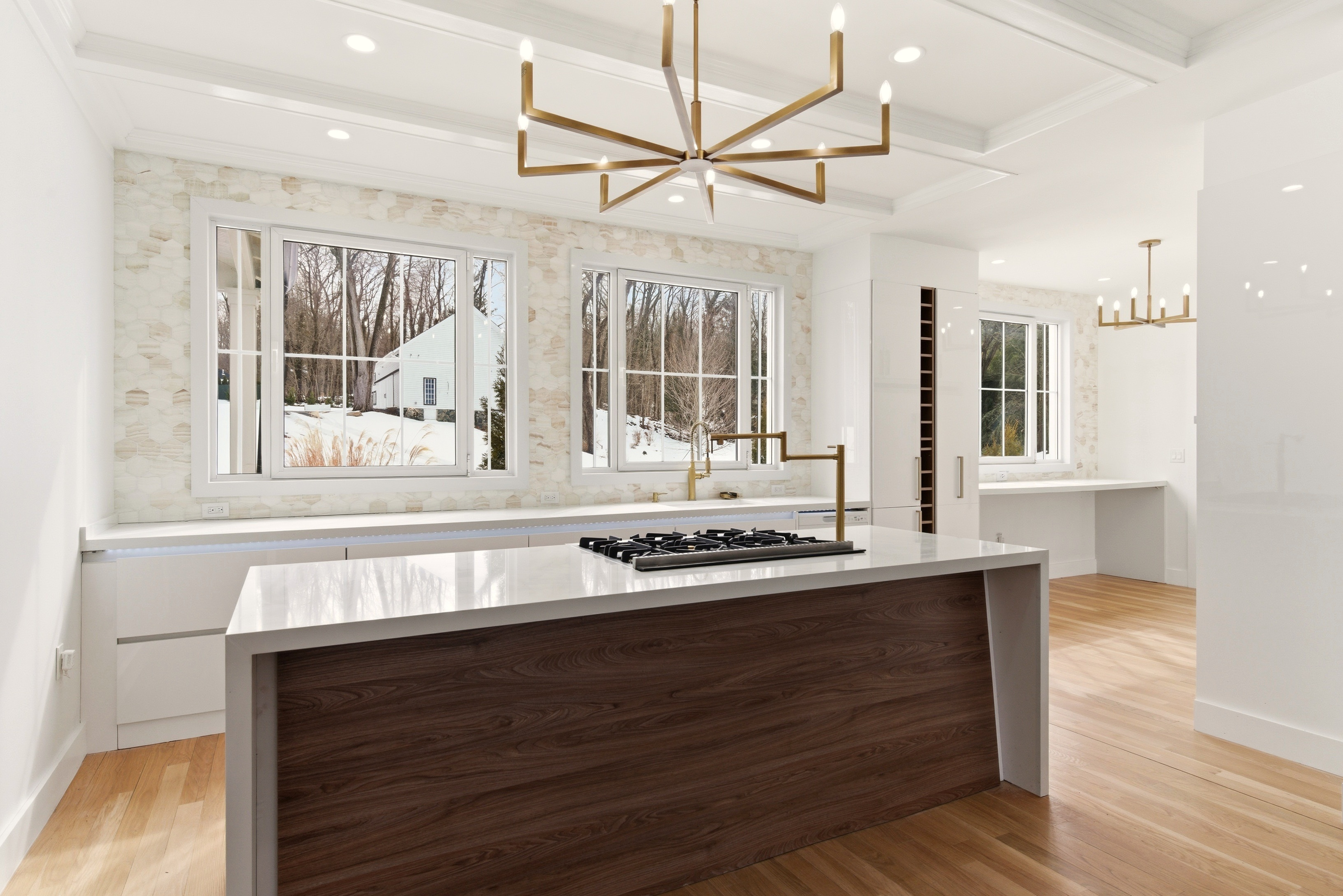  77 Cove Road, Oyster Bay, NY 11771 - 物件實景