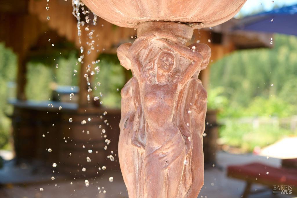 Redwood Valley, California, 95470-8010, United States, 3 Bedrooms Bedrooms, ,2 BathroomsBathrooms,Residential,For Sale,1984443