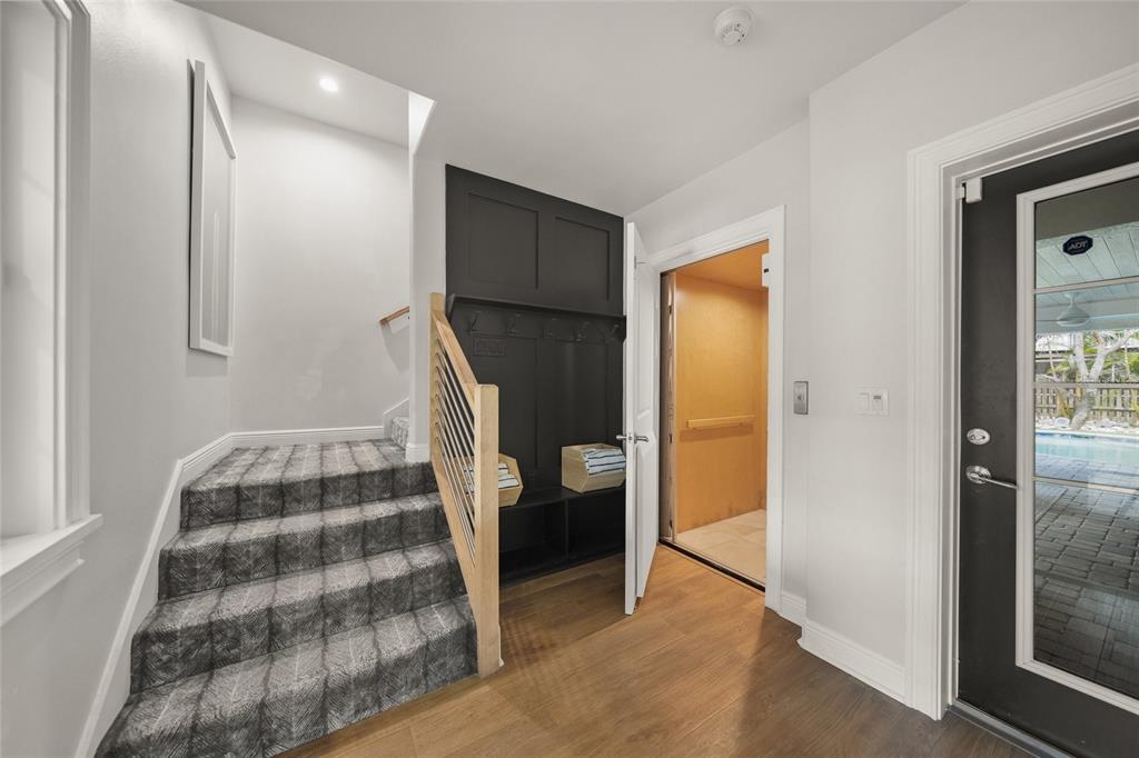 Anna Maria, Florida, 34216, United States, 5 Bedrooms Bedrooms, ,4 BathroomsBathrooms,Residential,For Sale,1819285