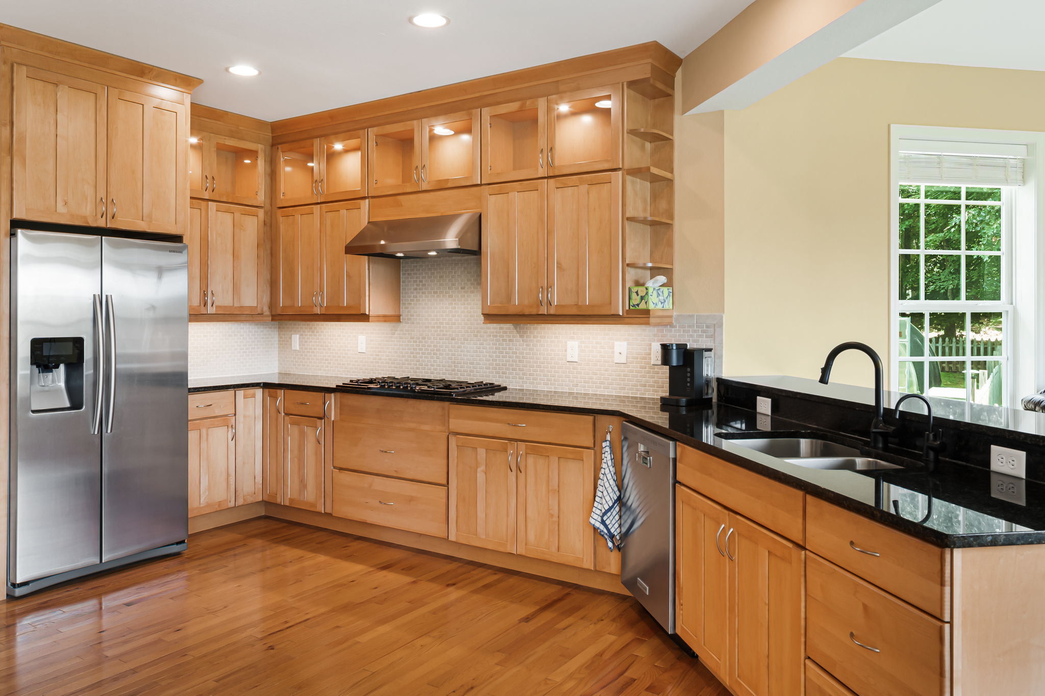Mars Hill, North Carolina, 28754, United States, 3 Bedrooms Bedrooms, ,3 BathroomsBathrooms,Residential,For Sale,1923227