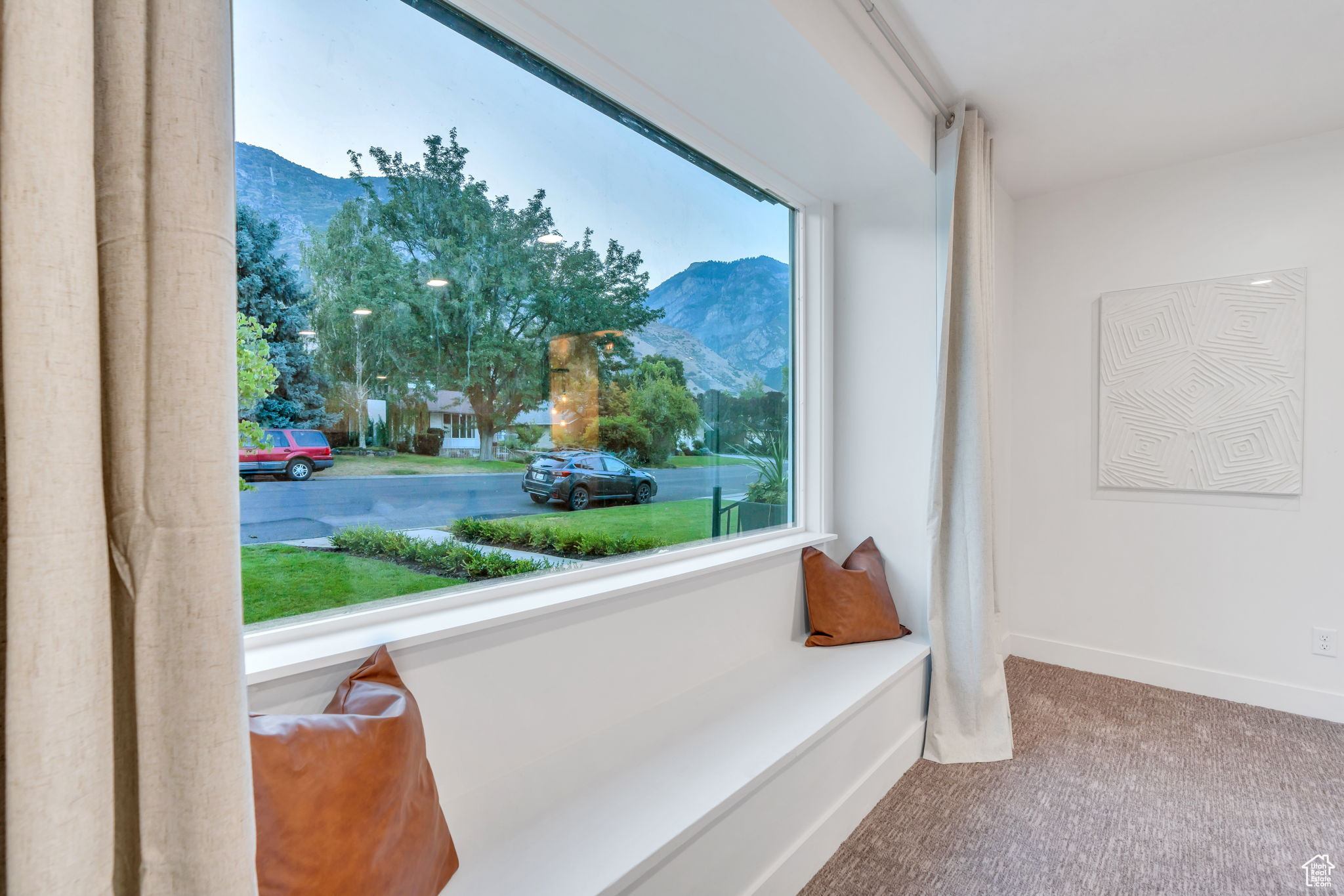 Provo, Utah, 84604, United States, 7 Bedrooms Bedrooms, ,2 BathroomsBathrooms,Residential,For Sale,1912581