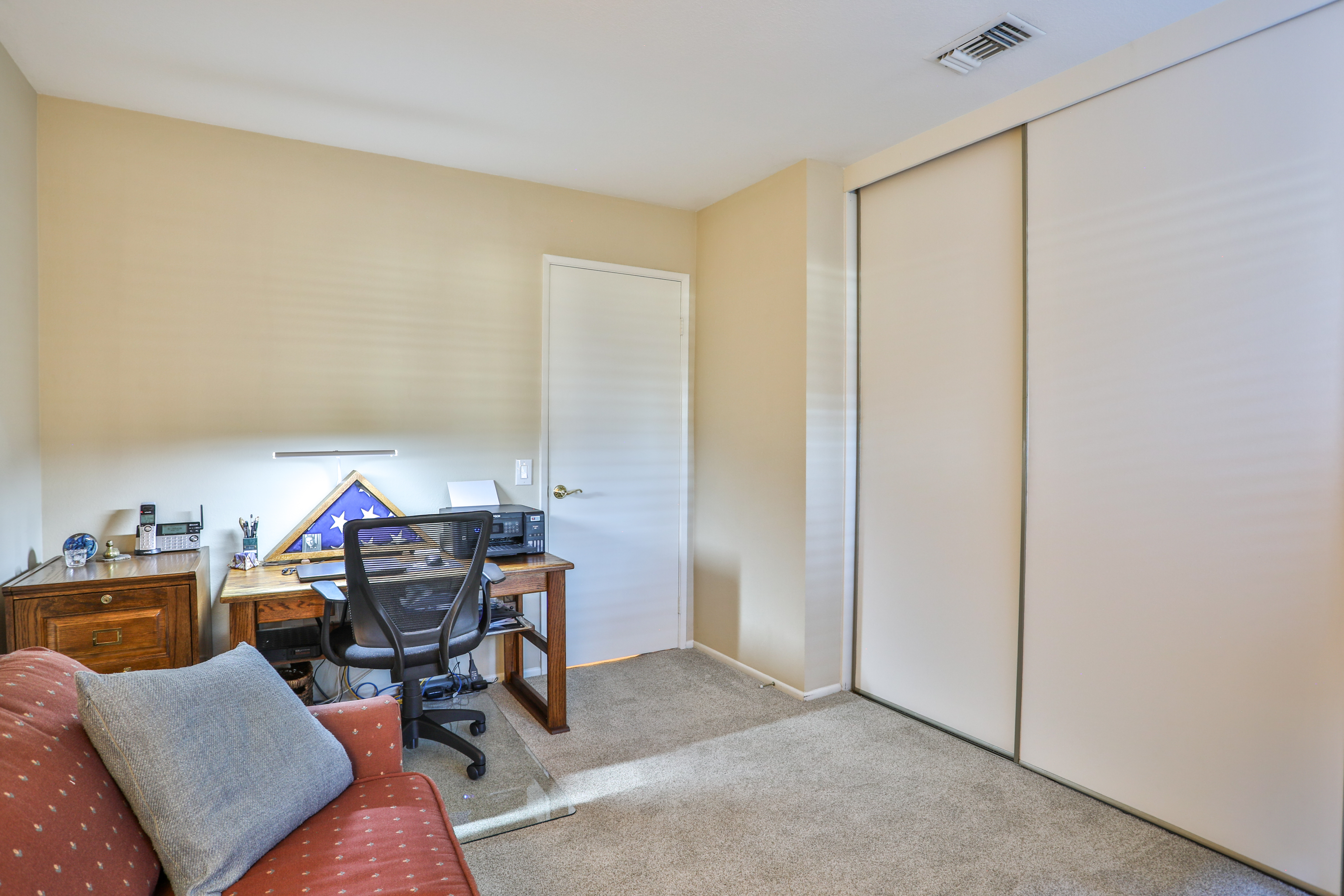  1345 North Erin Avenue, Upland, CA 91786 - 物件實景