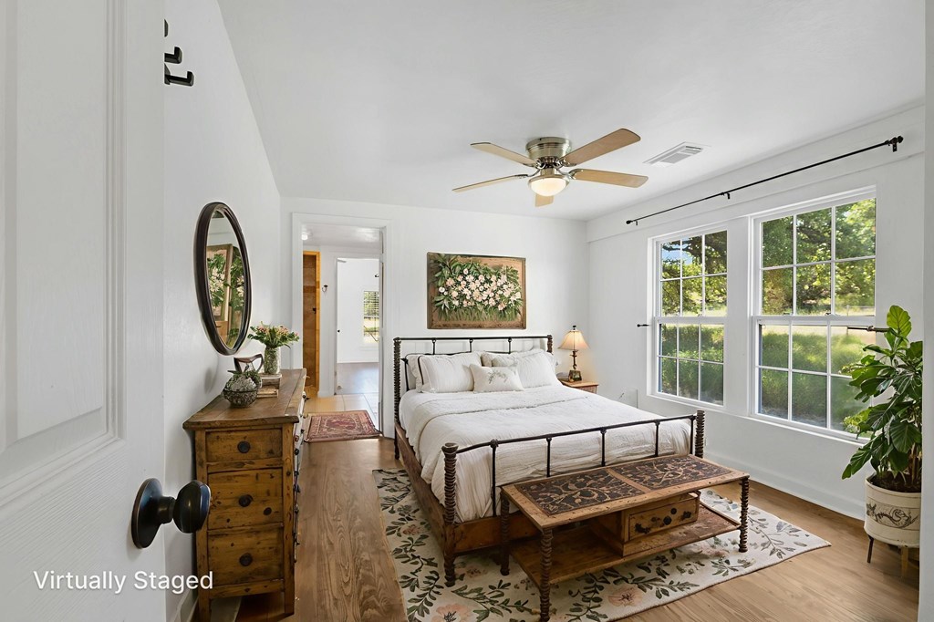 Fredericksburg, Texas, 78624, United States, 3 Bedrooms Bedrooms, ,3 BathroomsBathrooms,Residential,For Sale,1943350