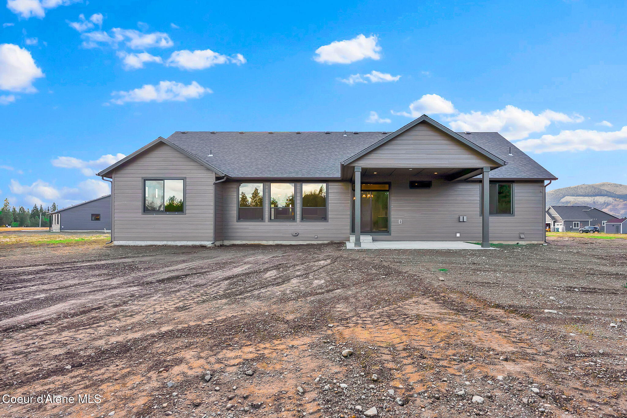 Rathdrum, Idaho, 83858, United States, 6 Bedrooms Bedrooms, ,1 BathroomBathrooms,Residential,For Sale,1989161