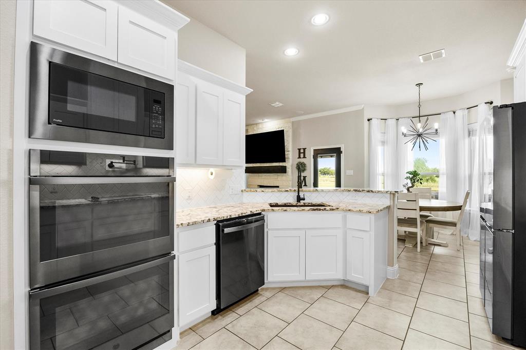 Caddo Mills, Texas, 75135, United States, 4 Bedrooms Bedrooms, ,2 BathroomsBathrooms,Residential,For Sale,1907350