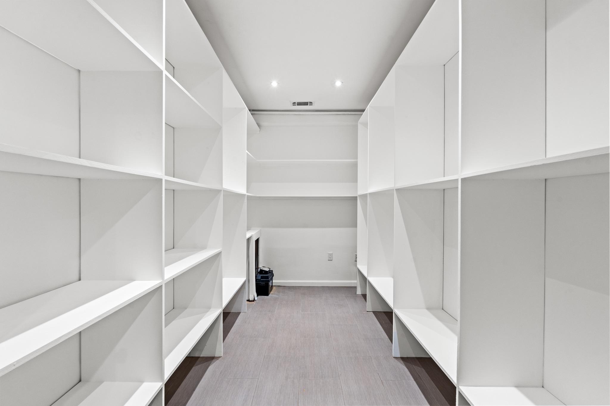  4834 Van Ness Street NW, Washington, DC, 20016 - 物件實景