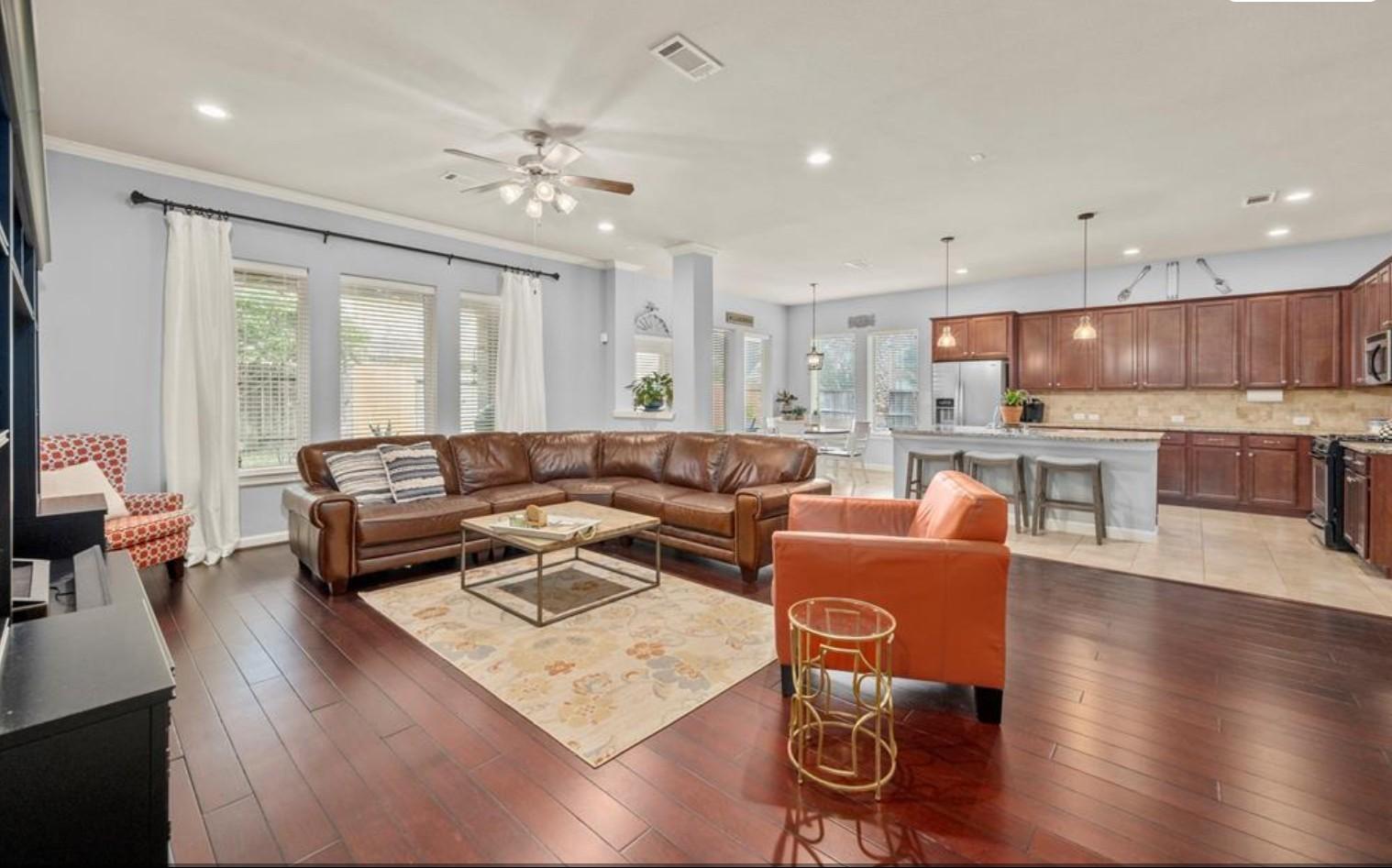 Katy, Texas, 77494, United States, 4 Bedrooms Bedrooms, ,3 BathroomsBathrooms,Residential,For Sale,1907696