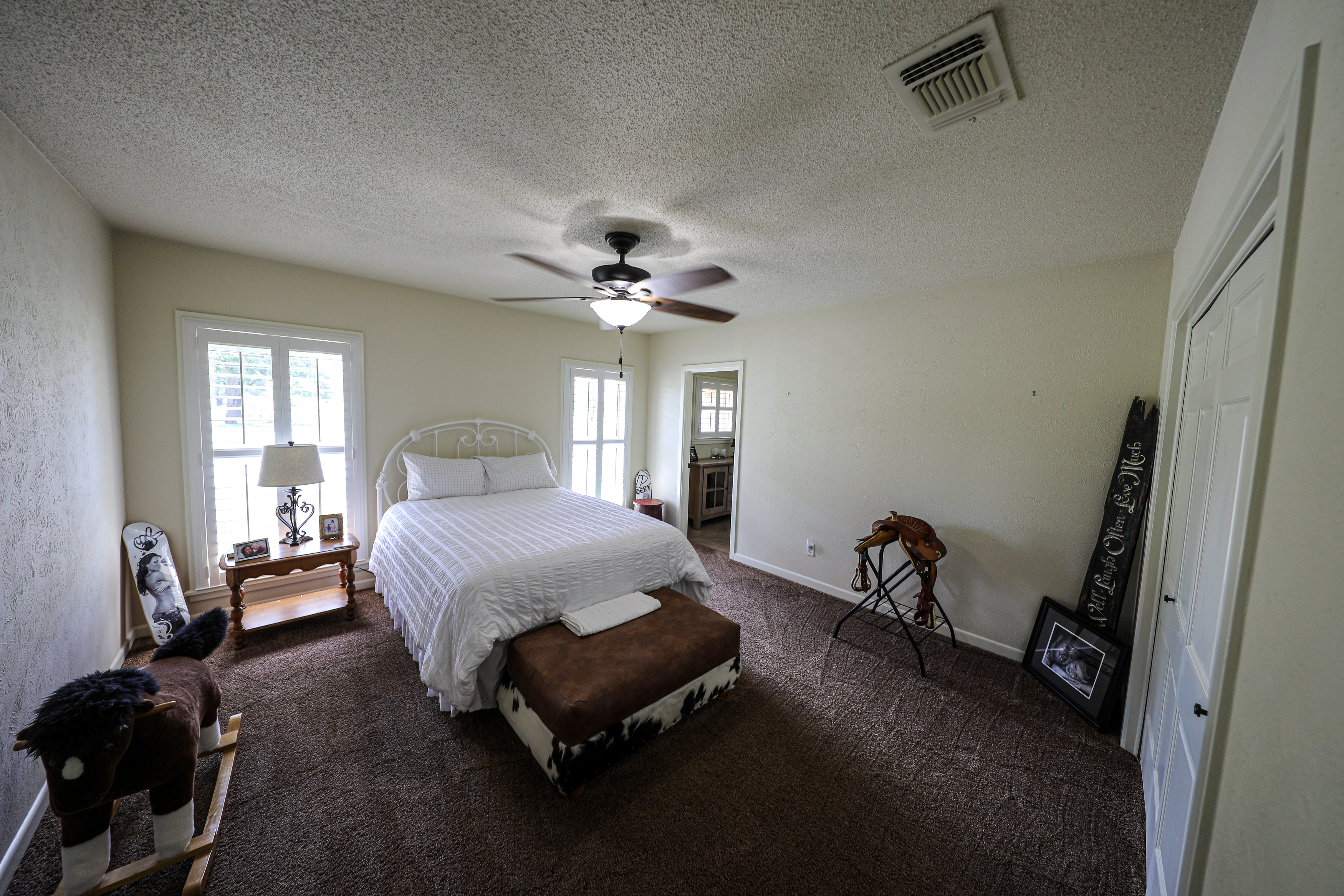 Pittsburg, Texas, 75686, United States, 4 Bedrooms Bedrooms, ,3 BathroomsBathrooms,Residential,For Sale,1871323